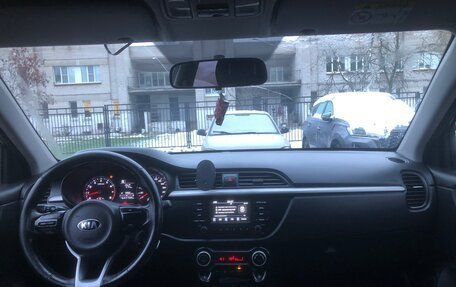 KIA Rio IV, 2018 год, 998 000 рублей, 5 фотография