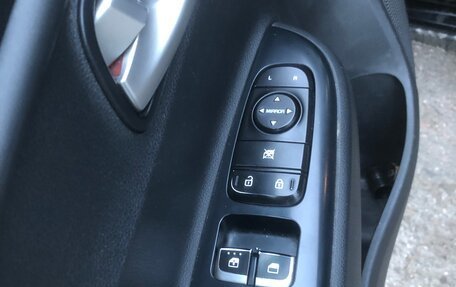 KIA Rio IV, 2018 год, 998 000 рублей, 7 фотография