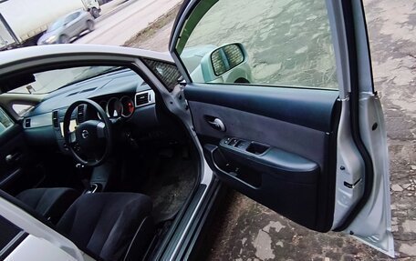 Nissan Tiida, 2010 год, 620 000 рублей, 7 фотография