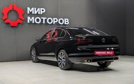 Volkswagen Passat B8 рестайлинг, 2019 год, 2 400 000 рублей, 7 фотография