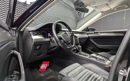 Volkswagen Passat B8 рестайлинг, 2019 год, 2 400 000 рублей, 13 фотография