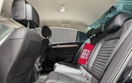 Volkswagen Passat B8 рестайлинг, 2019 год, 2 400 000 рублей, 39 фотография