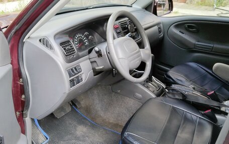 Chevrolet Tracker II, 2001 год, 330 000 рублей, 12 фотография