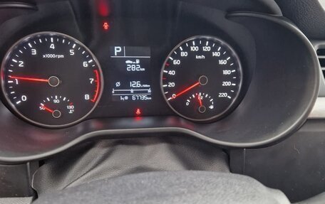 KIA Rio IV, 2018 год, 1 600 000 рублей, 10 фотография