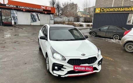 KIA Rio IV, 2019 год, 1 200 000 рублей, 3 фотография