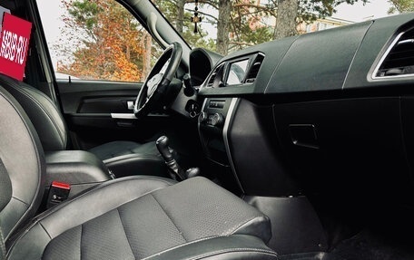 ЛуАЗ Patriot, 2023 год, 1 600 000 рублей, 26 фотография