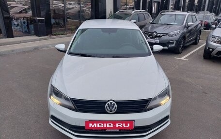 Volkswagen Jetta VI, 2016 год, 1 300 000 рублей, 3 фотография