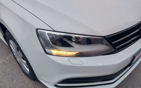 Volkswagen Jetta VI, 2016 год, 1 300 000 рублей, 9 фотография