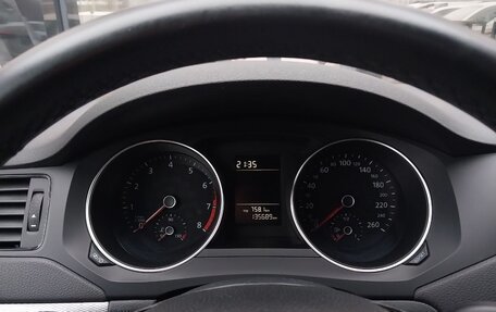 Volkswagen Jetta VI, 2016 год, 1 300 000 рублей, 18 фотография