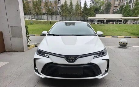 Toyota Corolla, 2021 год, 1 050 000 рублей, 6 фотография