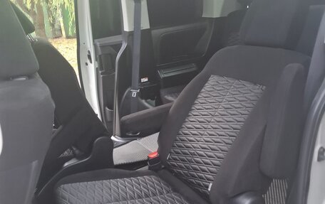 Mitsubishi Delica D:5 I, 2020 год, 2 900 000 рублей, 10 фотография