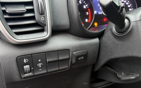 KIA Sportage IV рестайлинг, 2020 год, 2 599 000 рублей, 20 фотография