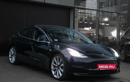 Tesla Model 3 I, 2019 год, 3 790 000 рублей, 3 фотография