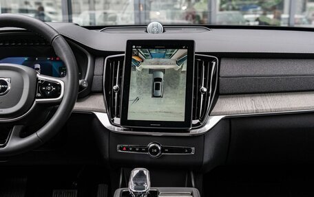 Volvo XC90 II рестайлинг, 2025 год, 14 000 000 рублей, 21 фотография