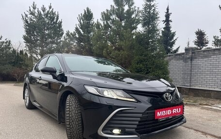 Toyota Camry, 2021 год, 3 100 000 рублей, 4 фотография