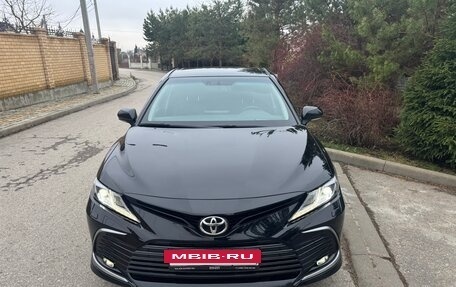 Toyota Camry, 2021 год, 3 100 000 рублей, 5 фотография