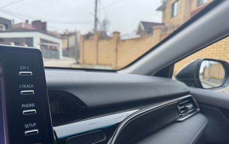 Toyota Camry, 2021 год, 3 100 000 рублей, 8 фотография