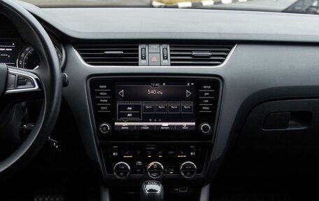 Skoda Octavia, 2018 год, 1 947 000 рублей, 14 фотография