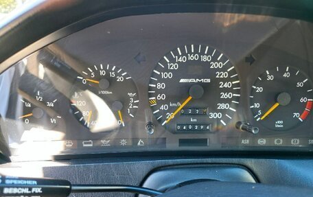 Mercedes-Benz SL-Класс AMG, 1993 год, 13 500 000 рублей, 8 фотография