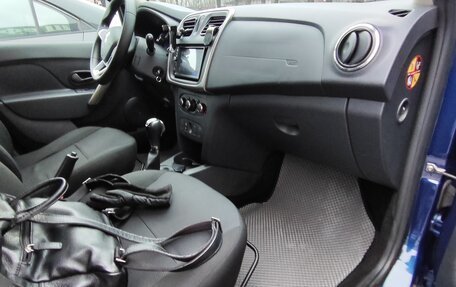 Renault Sandero II рестайлинг, 2018 год, 970 000 рублей, 2 фотография