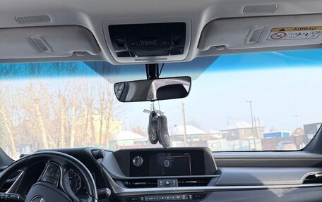 Lexus ES VII, 2019 год, 3 950 000 рублей, 14 фотография