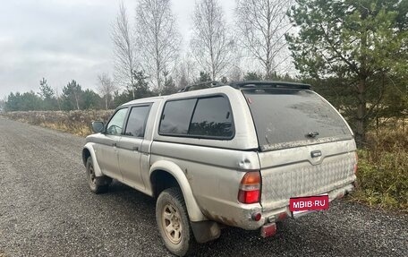 Mitsubishi L200 III рестайлинг, 2006 год, 595 000 рублей, 4 фотография