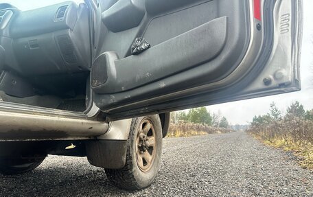 Mitsubishi L200 III рестайлинг, 2006 год, 595 000 рублей, 16 фотография