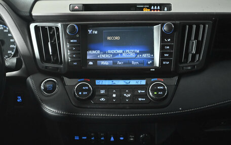 Toyota RAV4, 2019 год, 2 700 000 рублей, 14 фотография