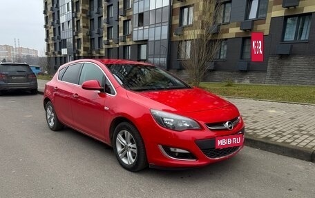 Opel Astra J, 2014 год, 750 000 рублей, 2 фотография