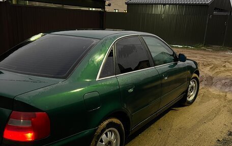 Audi A4, 1998 год, 380 000 рублей, 3 фотография