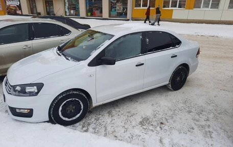 Volkswagen Polo VI (EU Market), 2019 год, 1 000 000 рублей, 4 фотография