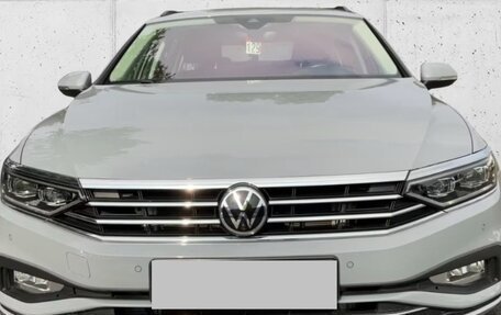 Volkswagen Passat B8 рестайлинг, 2019 год, 4 450 000 рублей, 1 фотография