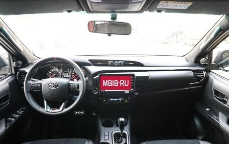 Toyota Hilux VIII, 2025 год, 7 190 000 рублей, 7 фотография