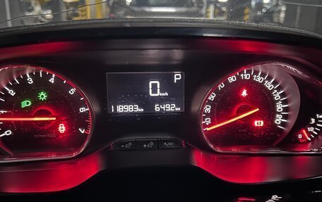 Peugeot 208 II, 2013 год, 670 000 рублей, 10 фотография