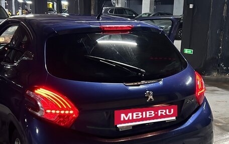 Peugeot 208 II, 2013 год, 670 000 рублей, 8 фотография