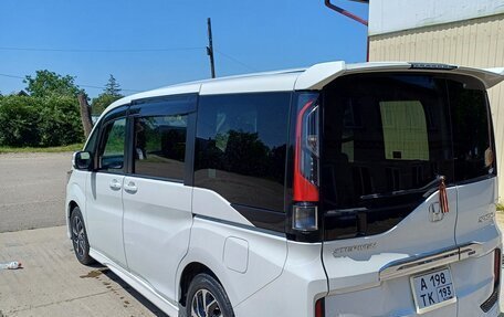 Honda Stepwgn IV, 2018 год, 2 499 999 рублей, 13 фотография