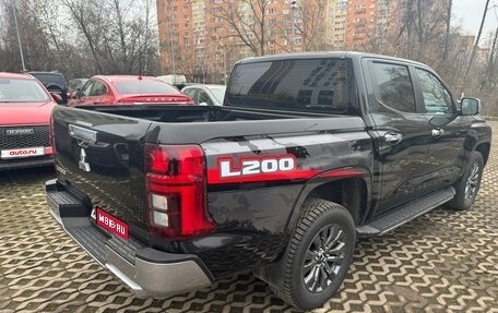 Mitsubishi L200, 2024 год, 7 050 000 рублей, 8 фотография