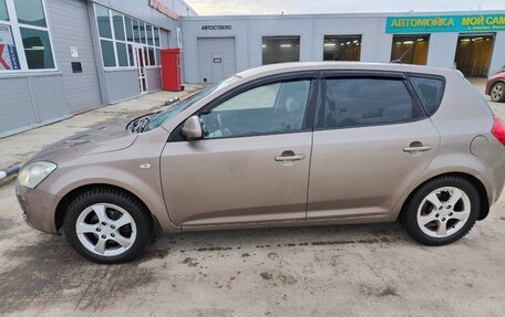 KIA cee'd I рестайлинг, 2009 год, 550 000 рублей, 2 фотография