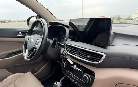 Hyundai Tucson III, 2019 год, 2 890 000 рублей, 18 фотография