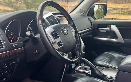 Toyota Land Cruiser 200, 2013 год, 4 050 000 рублей, 9 фотография