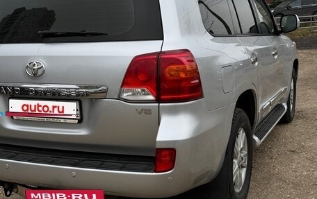 Toyota Land Cruiser 200, 2013 год, 4 050 000 рублей, 8 фотография