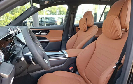 Mercedes-Benz GLC, 2024 год, 5 750 000 рублей, 10 фотография