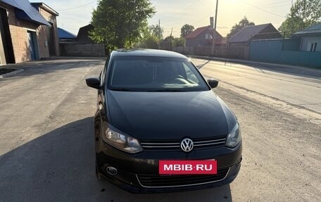 Volkswagen Polo VI (EU Market), 2011 год, 730 000 рублей, 1 фотография