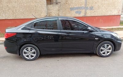 Hyundai Solaris II рестайлинг, 2013 год, 600 000 рублей, 1 фотография