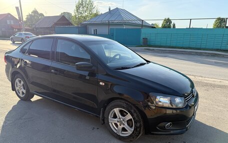 Volkswagen Polo VI (EU Market), 2011 год, 730 000 рублей, 3 фотография