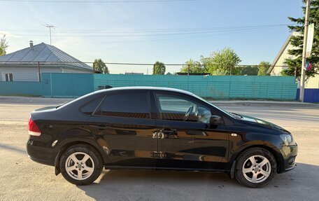 Volkswagen Polo VI (EU Market), 2011 год, 730 000 рублей, 4 фотография