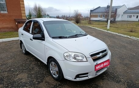 Chevrolet Aveo III, 2010 год, 380 000 рублей, 2 фотография