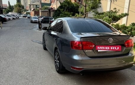 Volkswagen Jetta VI, 2013 год, 990 000 рублей, 8 фотография