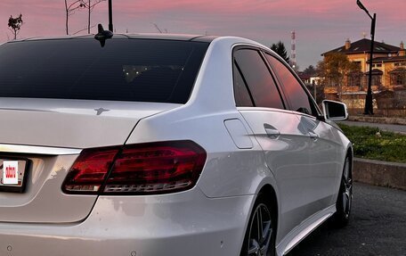 Mercedes-Benz E-Класс, 2013 год, 2 600 000 рублей, 3 фотография