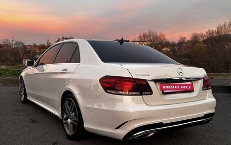 Mercedes-Benz E-Класс, 2013 год, 2 600 000 рублей, 2 фотография